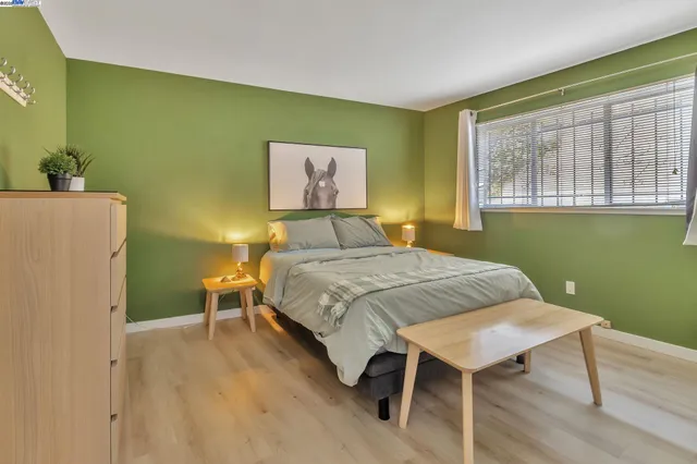 $399,000 | 3877 Howe Street, Unit 106, Oakland, CA 94611