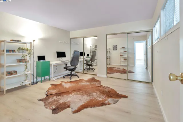 $399,000 | 3877 Howe Street, Unit 106, Oakland, CA 94611