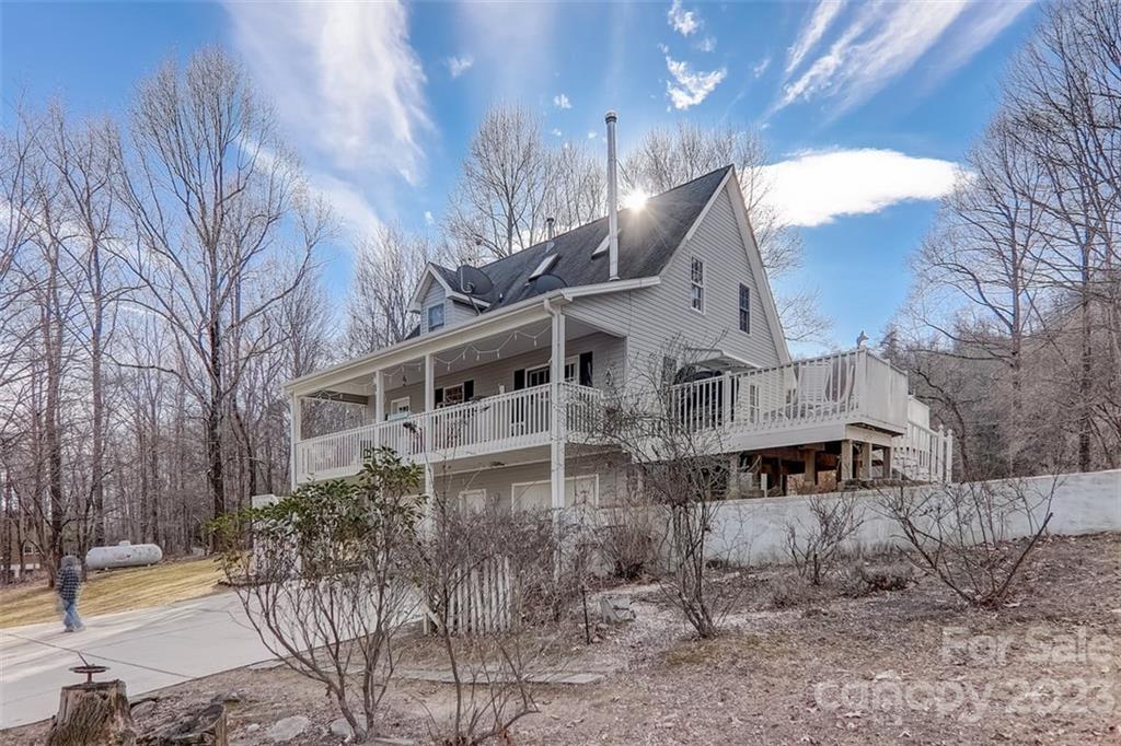 185 Butler Ridge Hendersonville, NC 28792 - Photo 1 of 45 Gallery Image 1