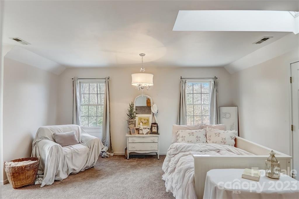 185 Butler Ridge Hendersonville, NC 28792 - Photo 26 of 45 Gallery Image 26