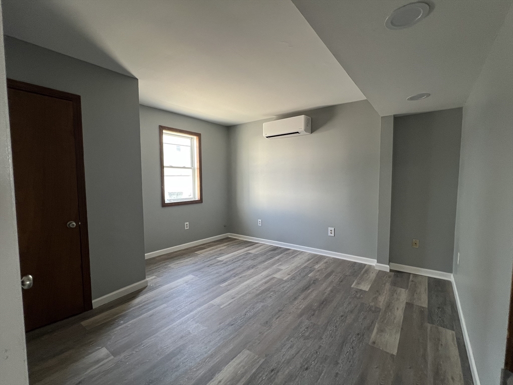 1017 Pine Street Fall River, MA 02723 - Photo 14 of 34