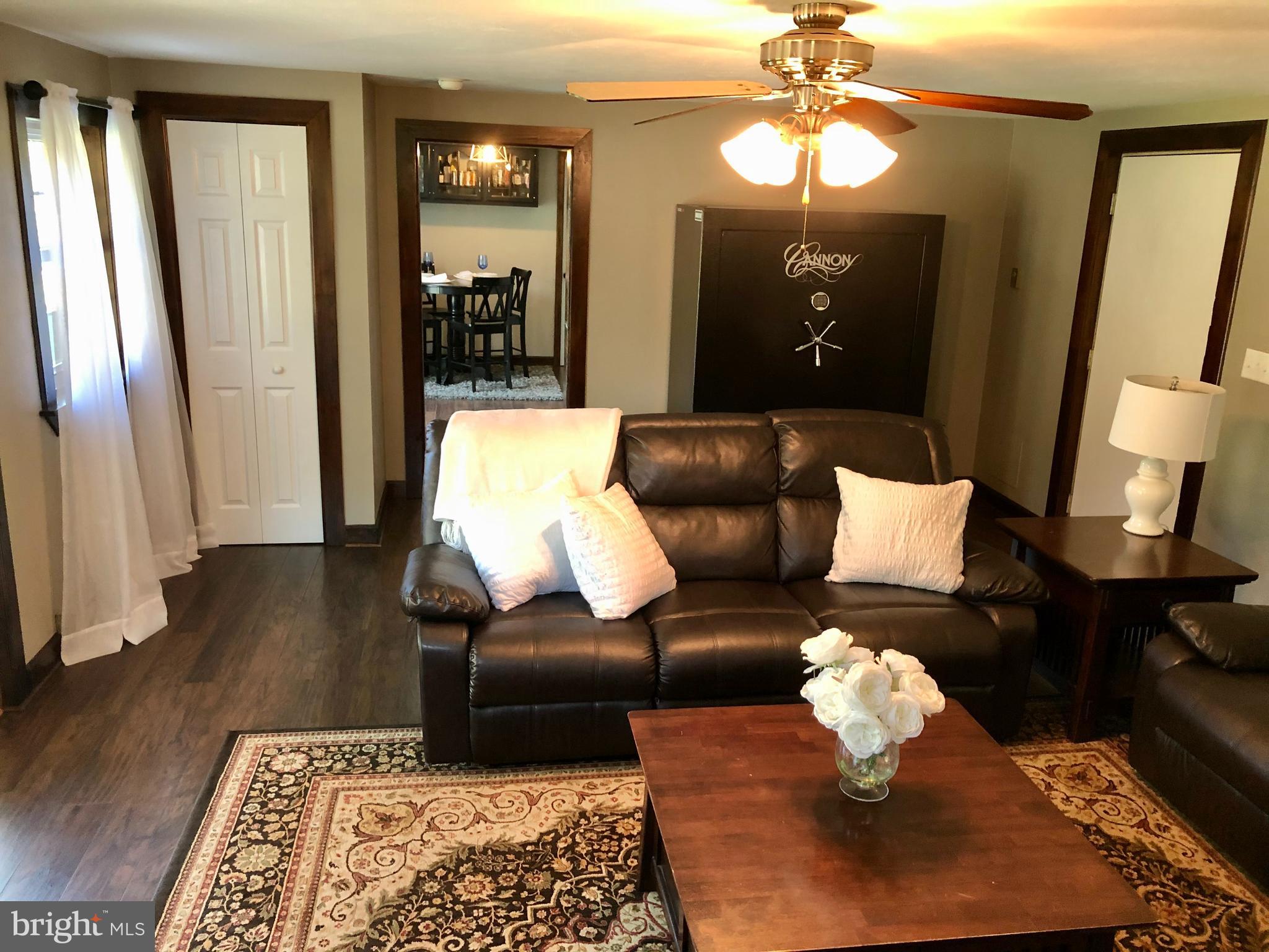 59 Steelman Marker Road Fairfield, PA 17320 - Photo 37 of 95 Living room