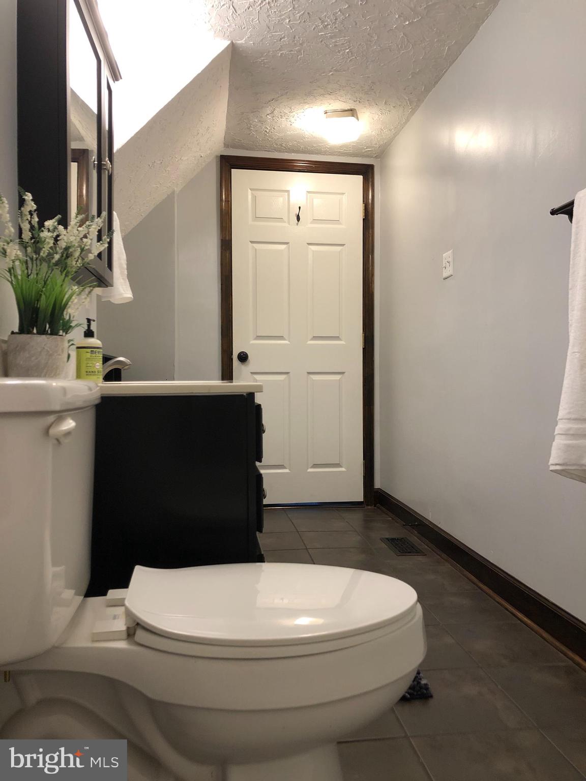 59 Steelman Marker Road Fairfield, PA 17320 - Photo 41 of 95 1st floor full bath