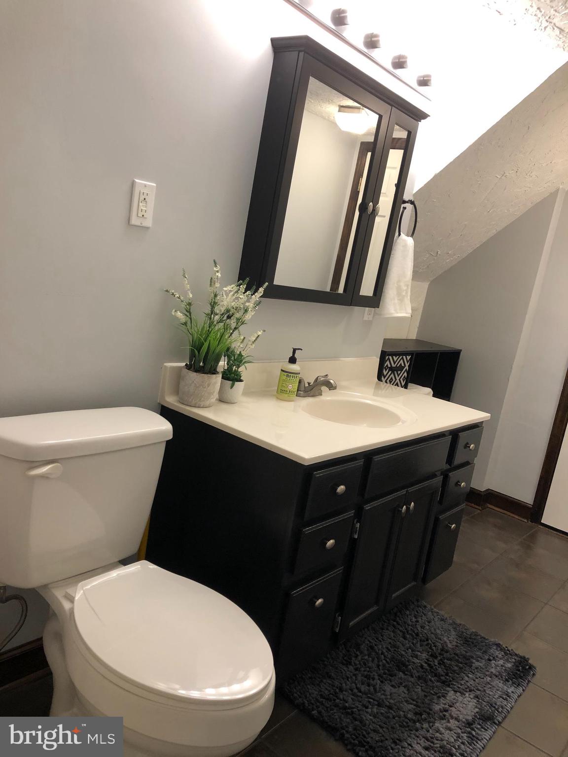 59 Steelman Marker Road Fairfield, PA 17320 - Photo 42 of 95 1st floor full bath