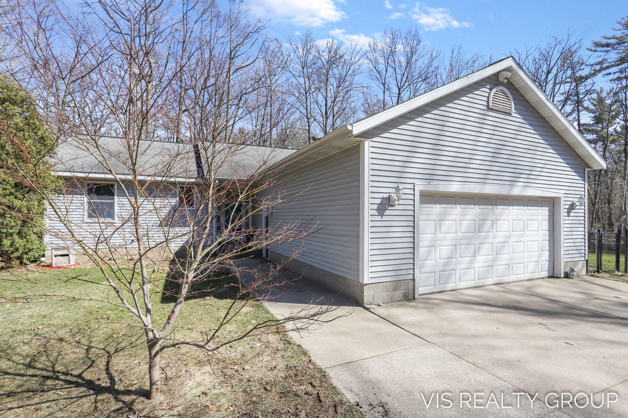 17824 West Spring Lake Road Spring Lake, MI 49456 - Photo 2 of 38 2-web-or-mls-17824 W Spring Lake Rd, Spr