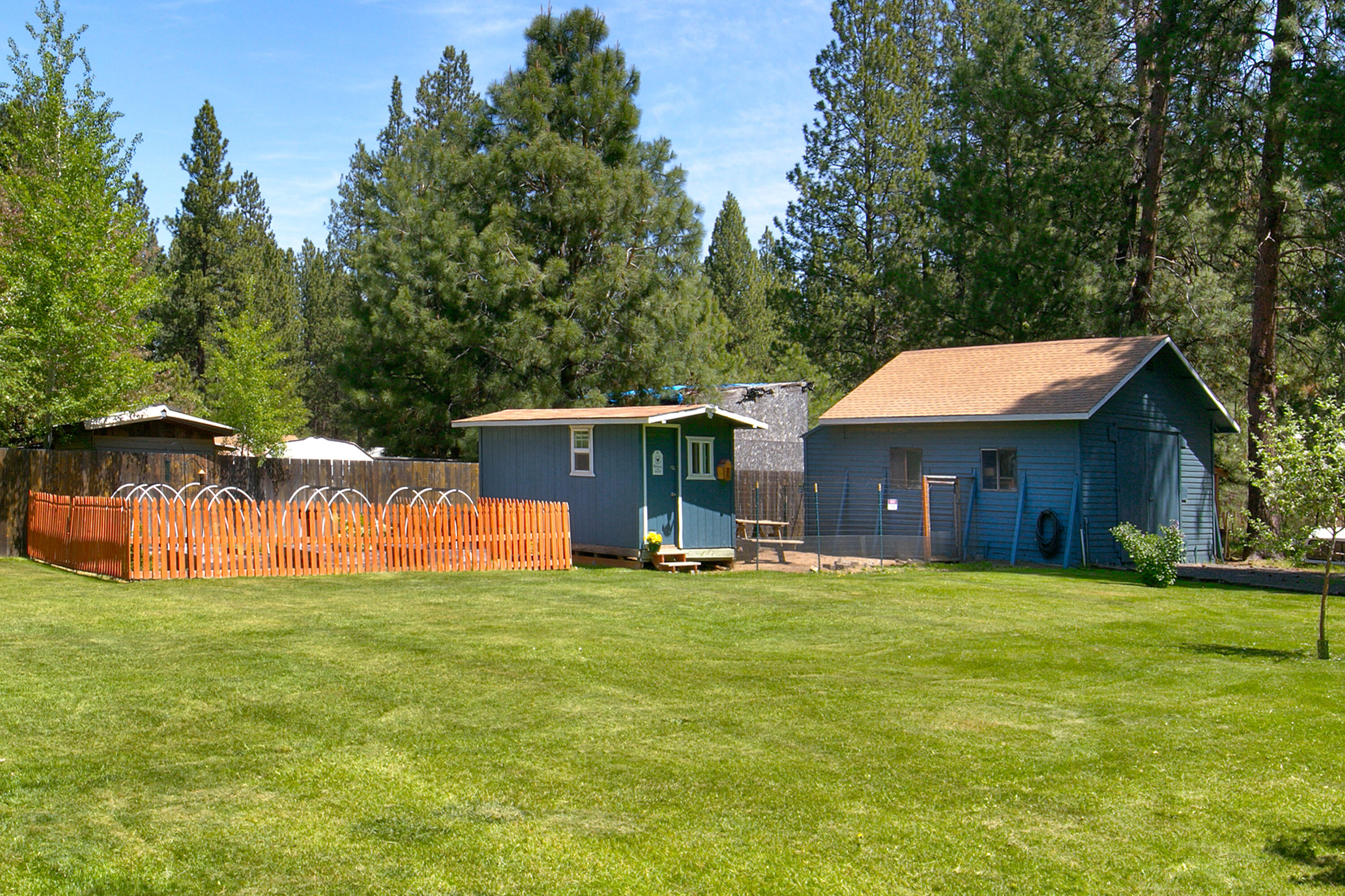 59712 Navajo Road Bend, OR 97702 - Photo 9 of 43 59712 Navajo_026