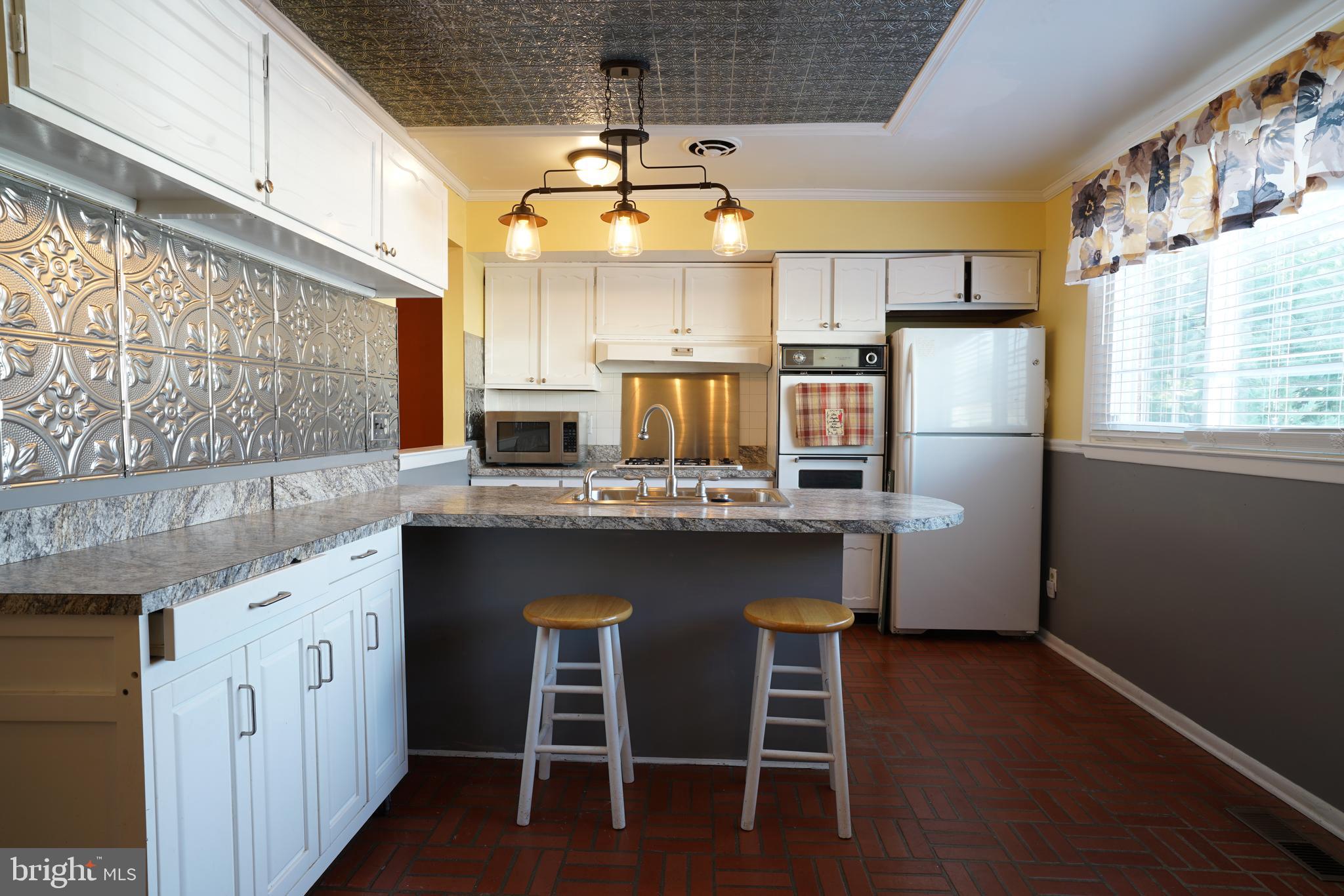 660 Renz Street Philadelphia, PA 19128 - Photo 8 of 23 Gallery Image 8