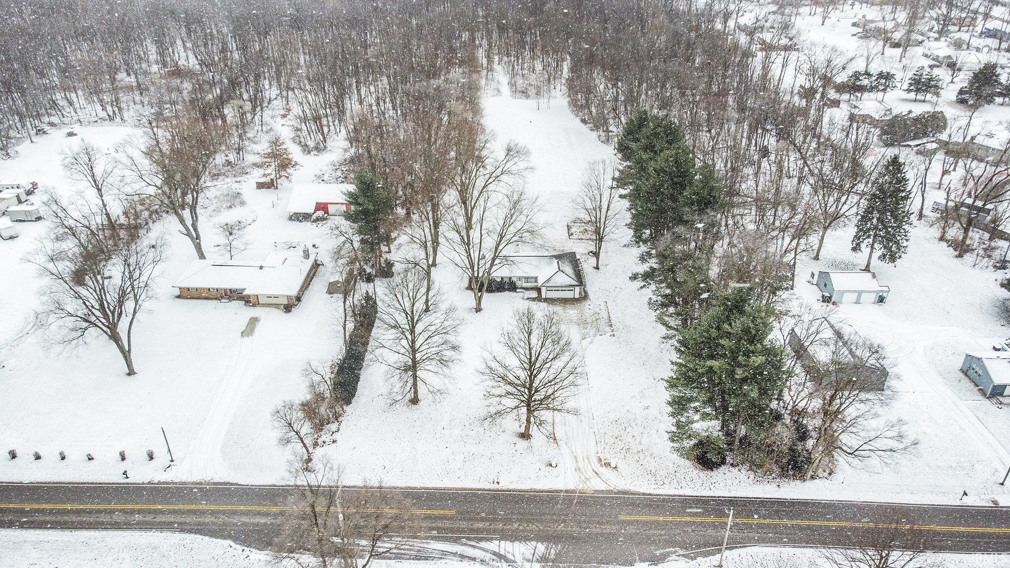 11700 Edison Road Osceola, IN 46561 - Photo 20 of 23 Gallery Image 20