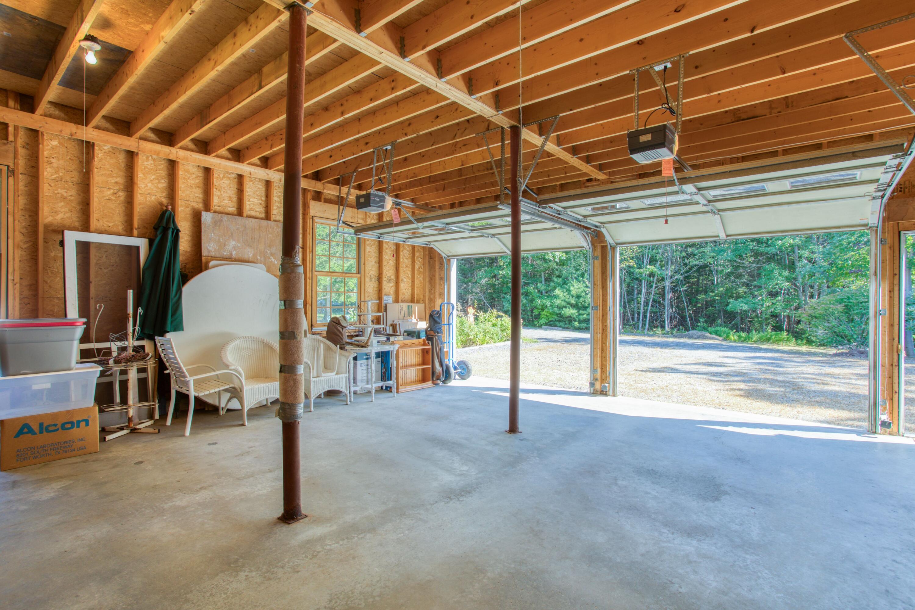 17 Spyglass Hl Road Boothbay, ME 04544 - Photo 39 of 55 Garage to Driveway