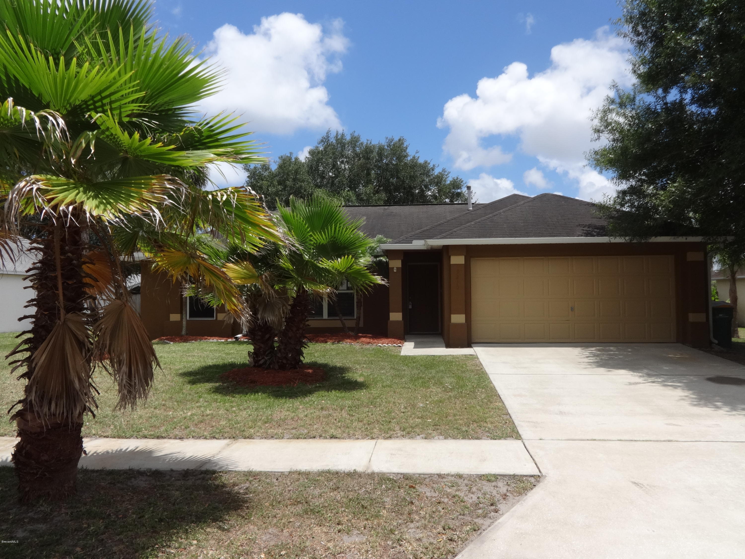 3210 Brentwood Lane Melbourne, FL 32934 - Photo 2 of 34 DSC03122