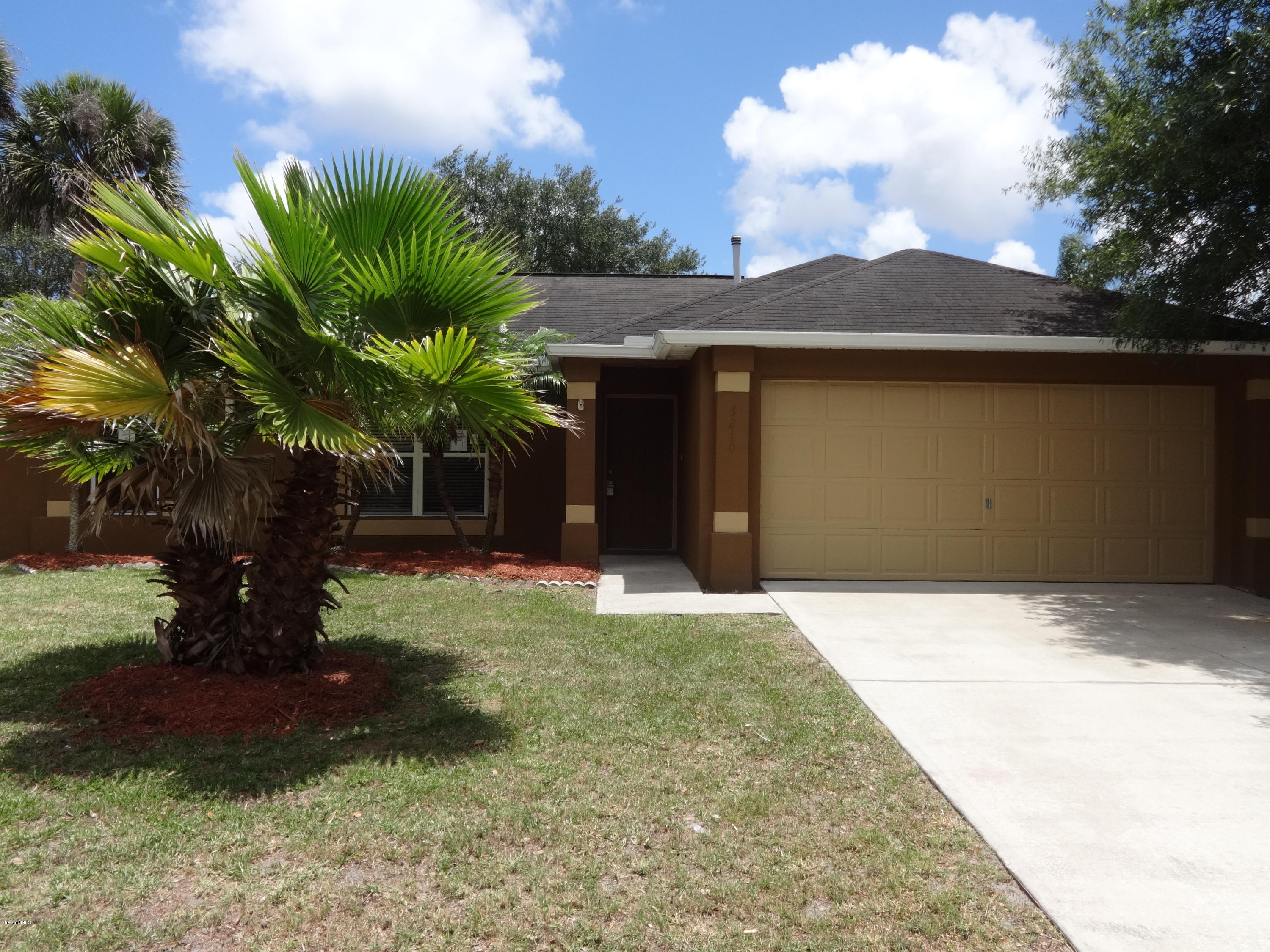 3210 Brentwood Lane Melbourne, FL 32934 - Photo 4 of 34 DSC03126