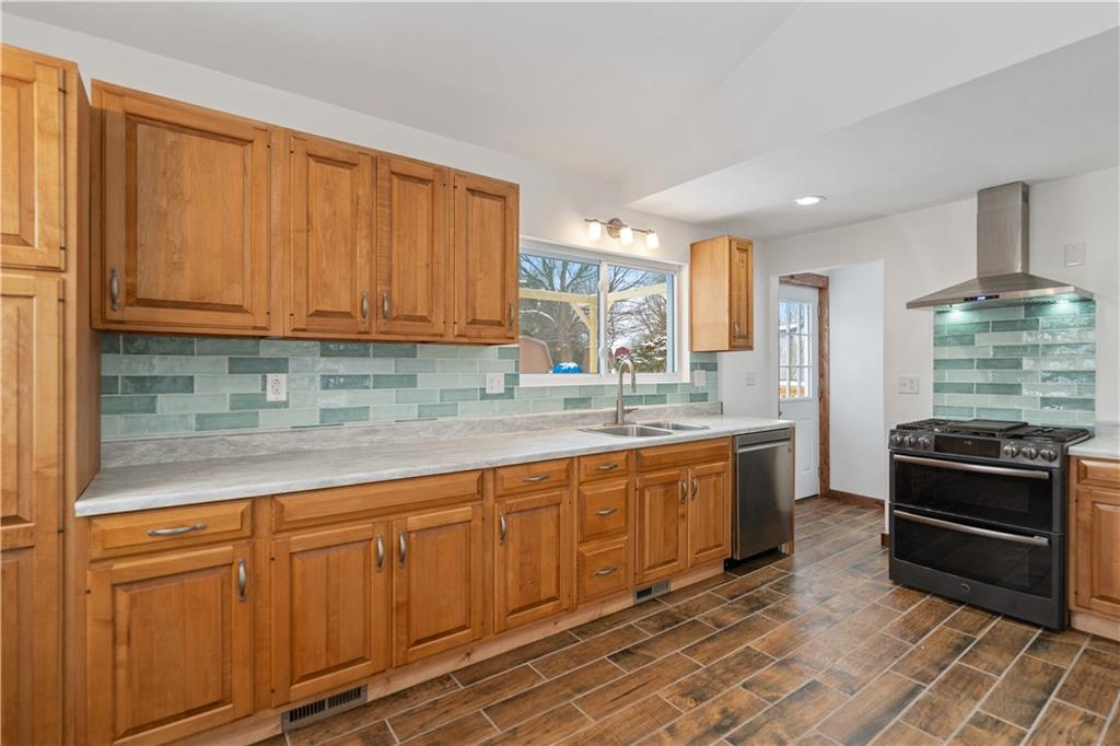 180 Frye Farm Road Greensburg, PA 15601 - Photo 8 of 35 Gallery Image 8