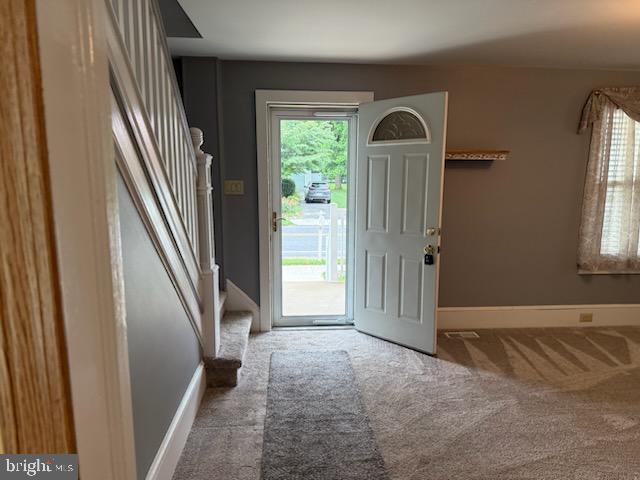 16 East Cohawkin Road Clarksboro, NJ 08020 - Photo 4 of 24 Front entry into home