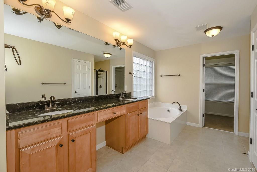 1725 Colville Lane Tega Cay, SC 29708 - Photo 15 of 24