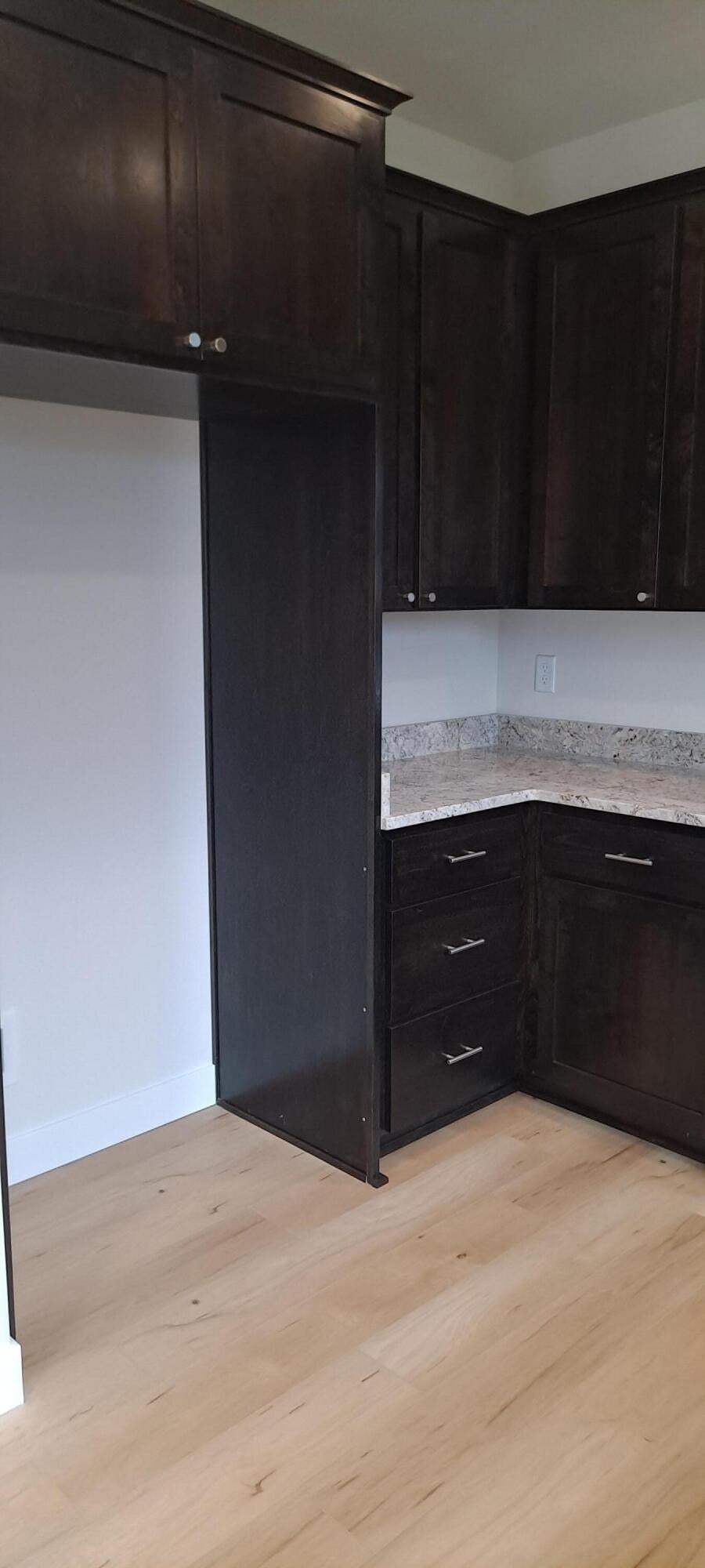 236 Samuel Lane Loop Road Phoenix, OR 97535 - Photo 15 of 30 20230323_134104