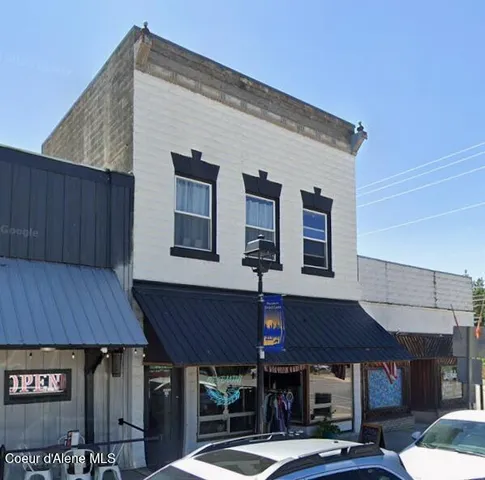 $645,000 | 6276 West Maine Street, Spirit Lake, ID 83869