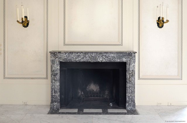 830 North Green Bay Road Lake Forest, IL 60045 - Photo 8 of 24 a close view of a fireplace