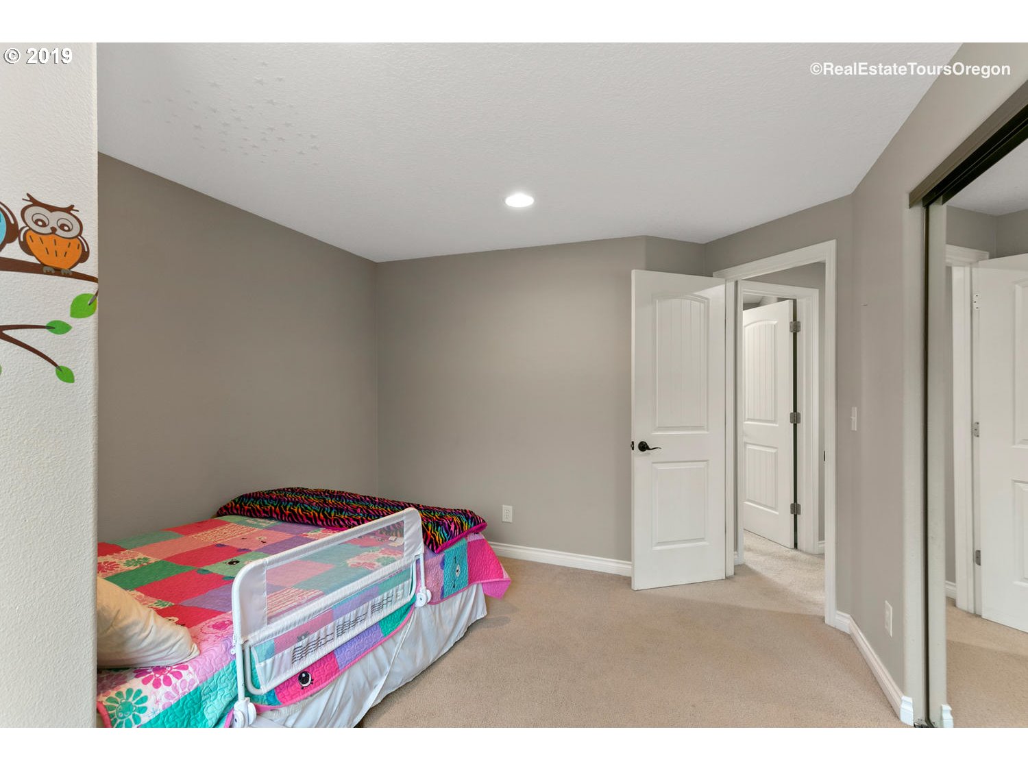 8947 Southwest 76th Place Portland, OR 97223 - Photo 24 of 32 Gallery Image 24