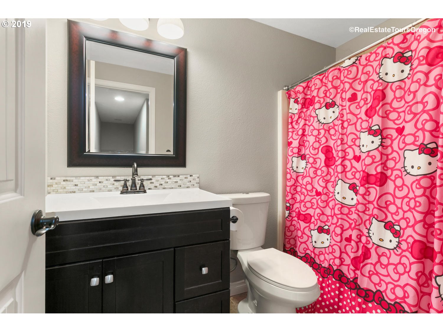8947 Southwest 76th Place Portland, OR 97223 - Photo 26 of 32 Gallery Image 26