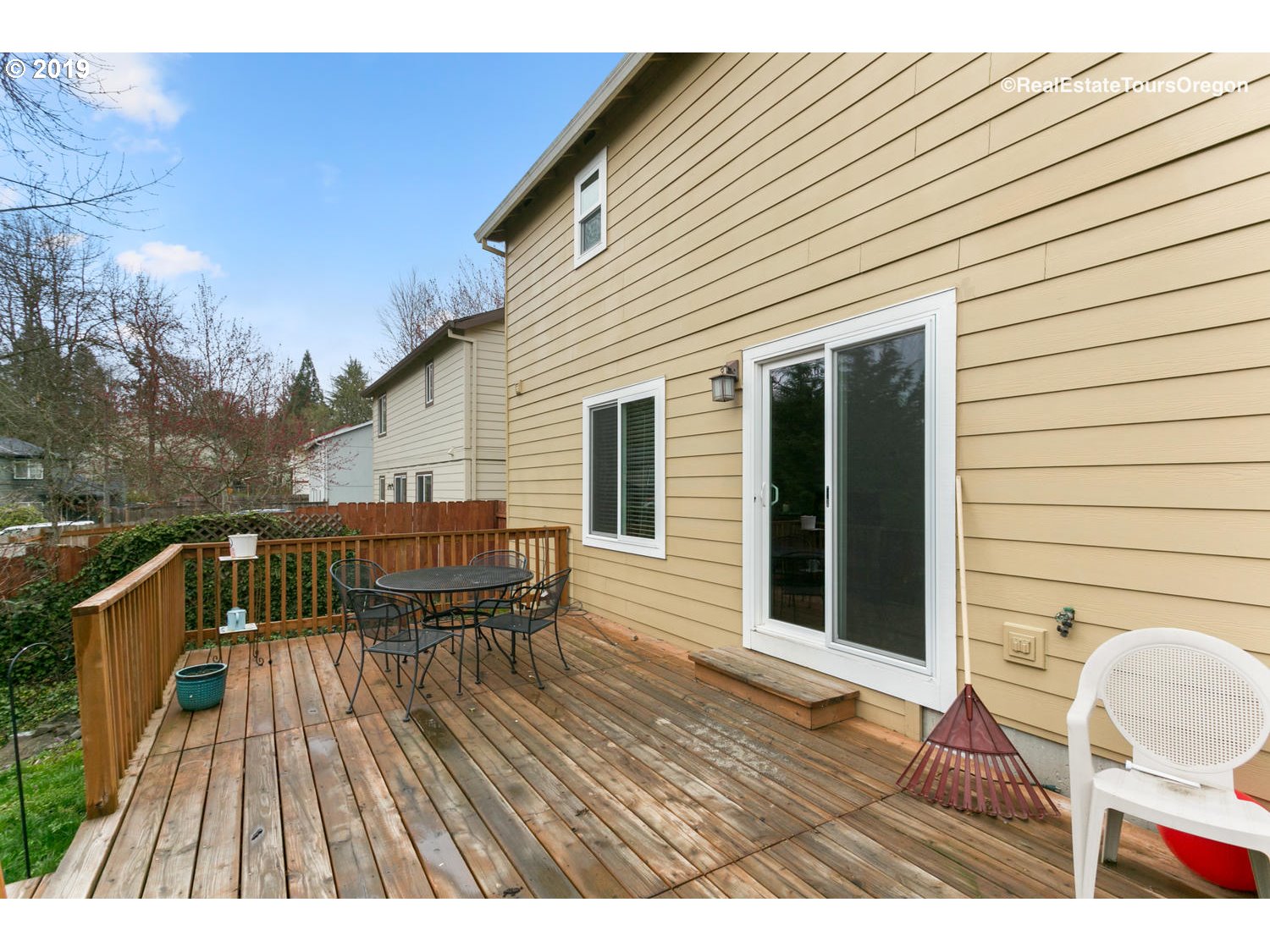 8947 Southwest 76th Place Portland, OR 97223 - Photo 29 of 32 Gallery Image 29