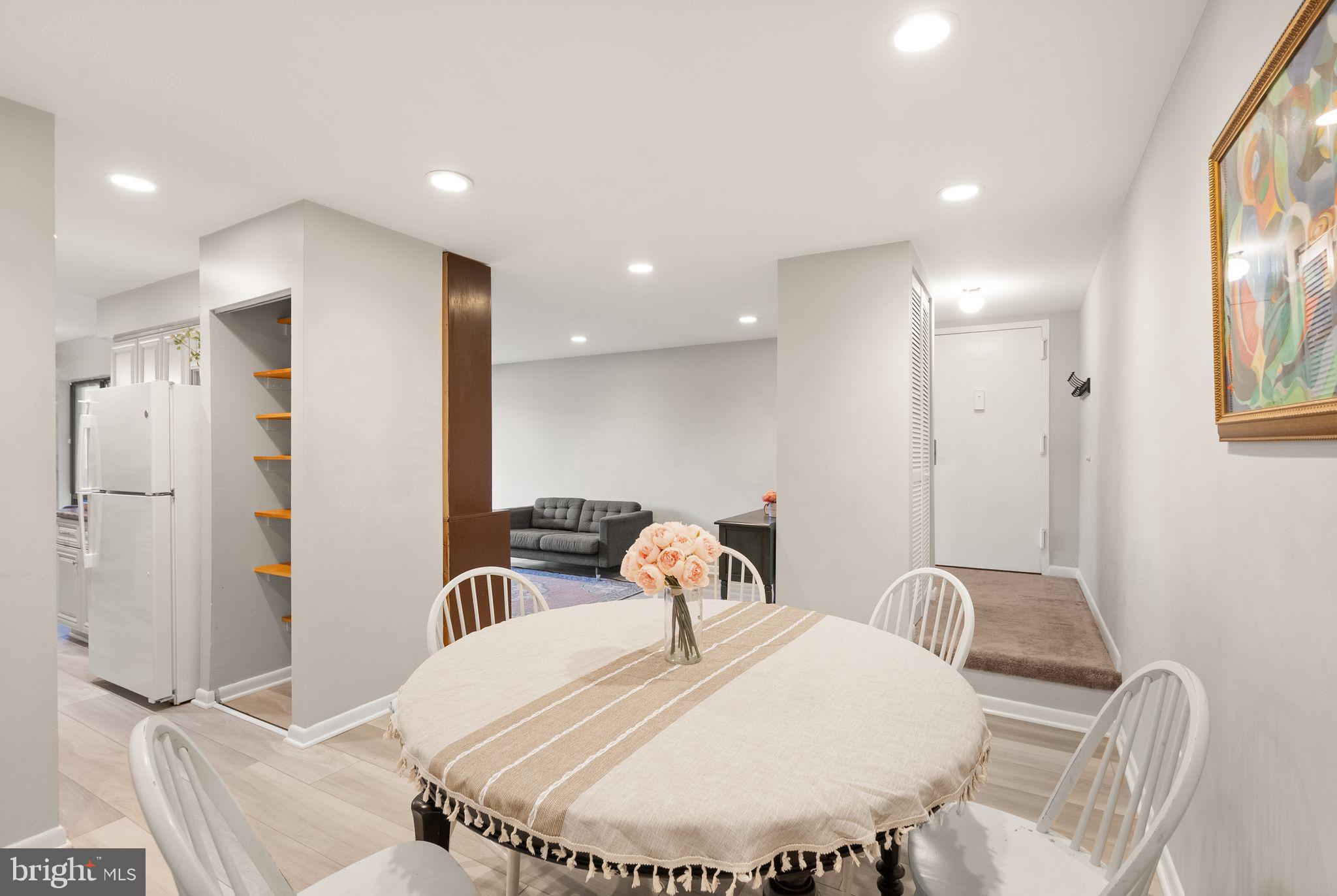 11200 Chestnut Grove Square, Unit 302 Reston, VA 20190 - Photo 4 of 26