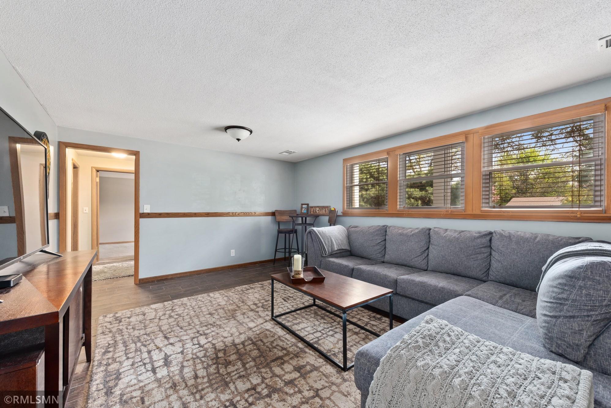 6896 Rosemary Road Eden Prairie, MN 55346 - Photo 18 of 30 Gallery Image 18