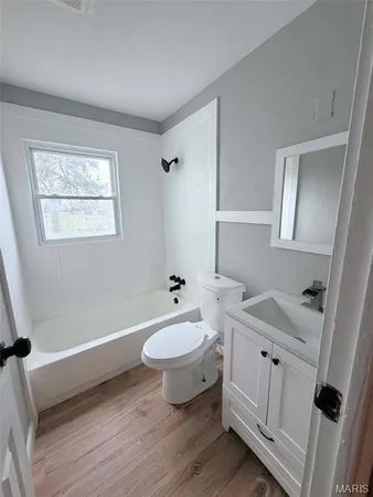 $1,600 | 705 St Martin Drive, Cahokia, IL 62206