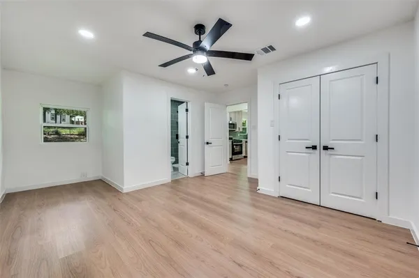 $2,600 | 1646 Jackson Street, Grand Prairie, TX 75051