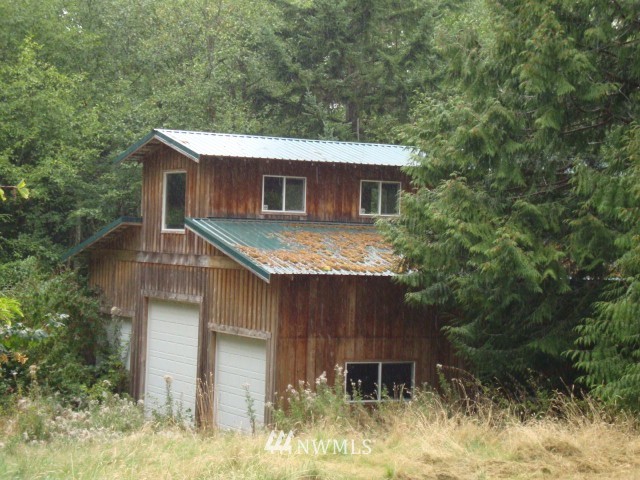 8193 Mossy Rock Road Clinton, WA 98236 - Photo 18 of 18 Gallery Image 18