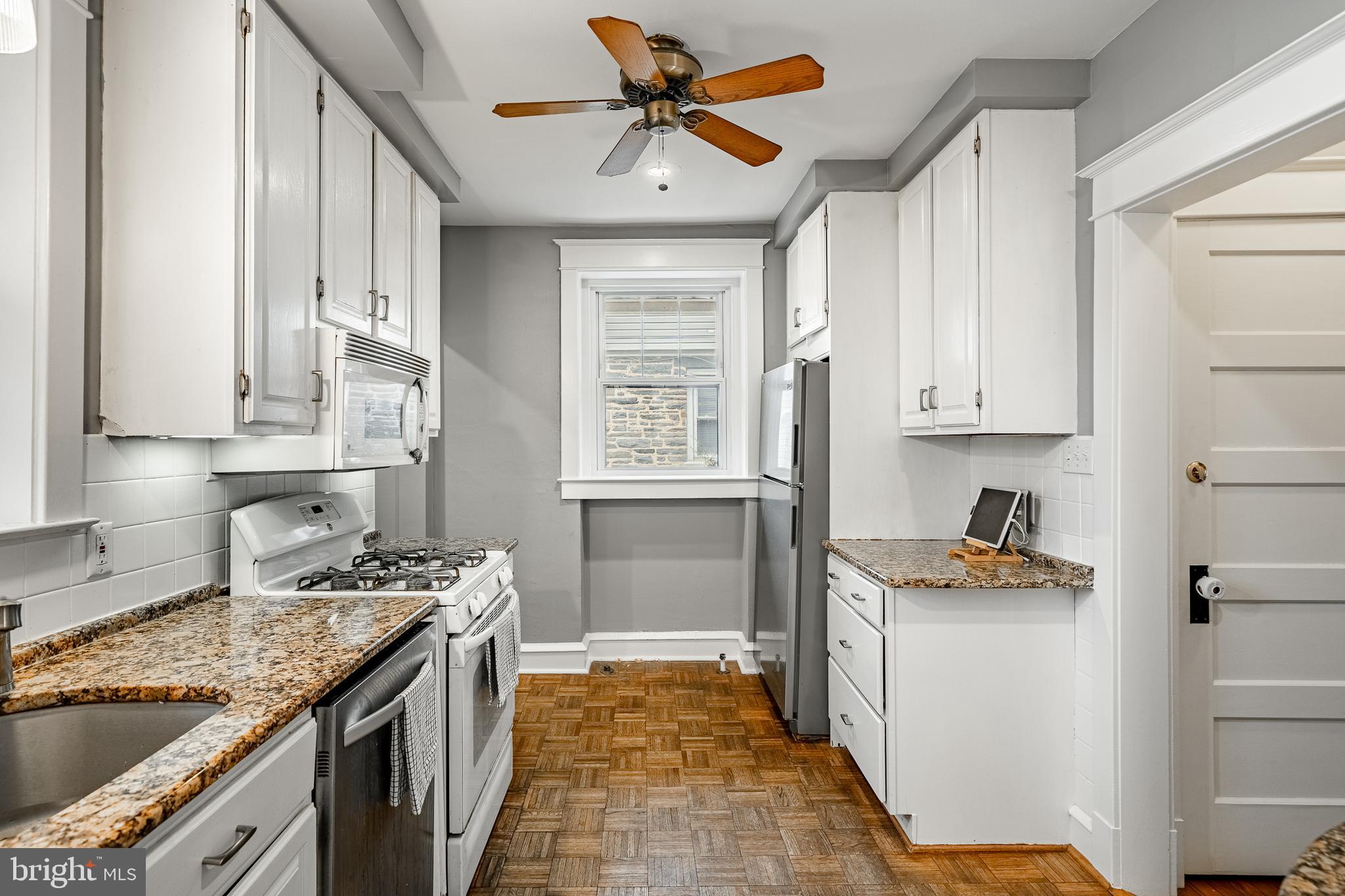 1122 Montgomery Avenue Narberth, PA 19072 - Photo 11 of 37