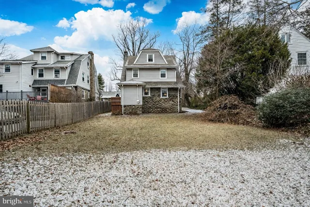 $725,000 | 1122 Montgomery Avenue, Narberth, PA 19072