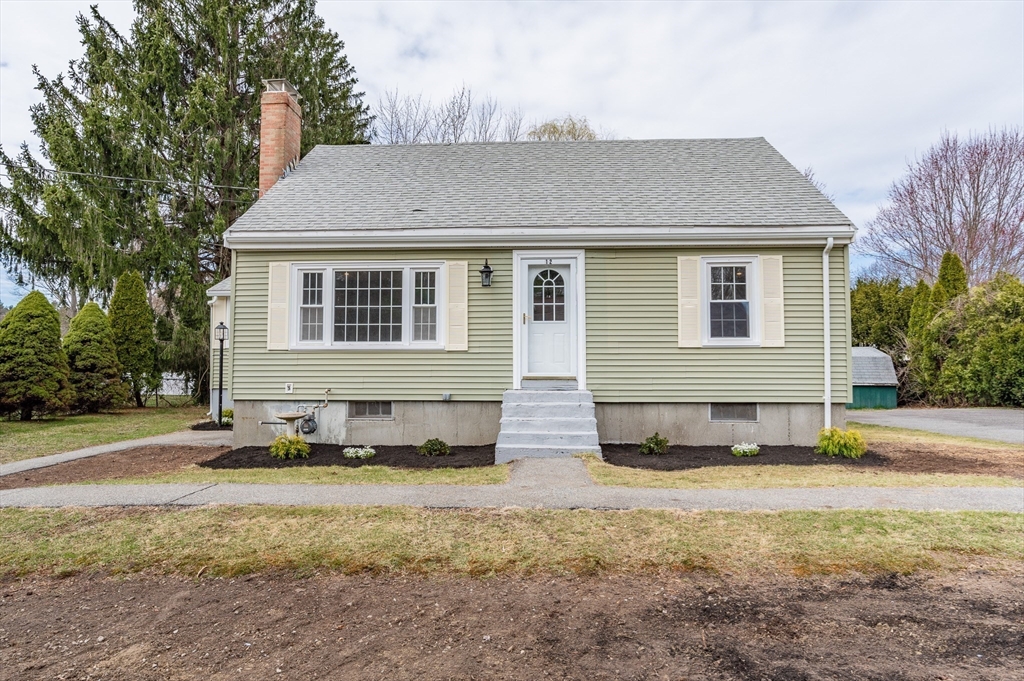 12 Pichowicz Road Billerica, MA 01821 - Photo 3 of 31 a house view with a outdoor space