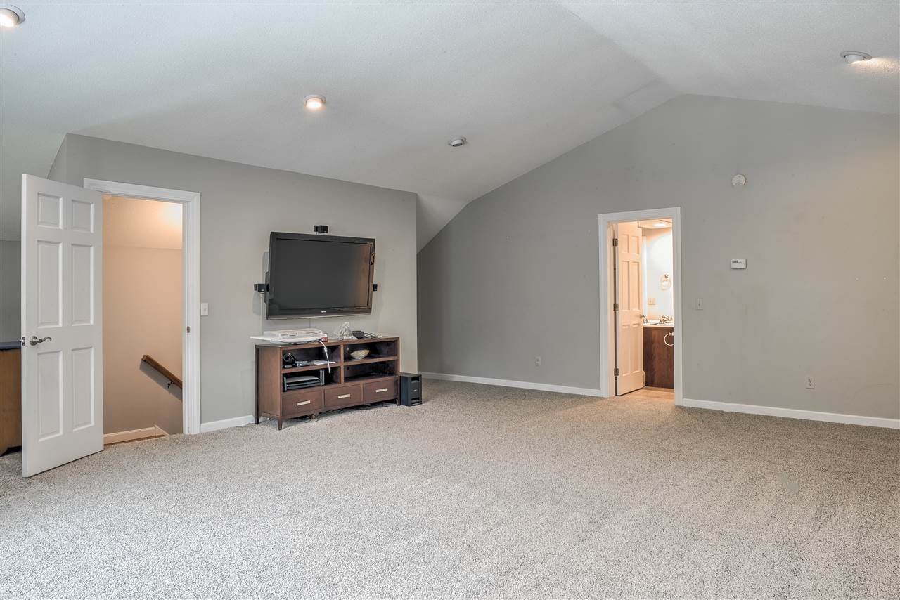 11 Bradford Road Keene, NH 03431 - Photo 37 of 40 Gallery Image 37