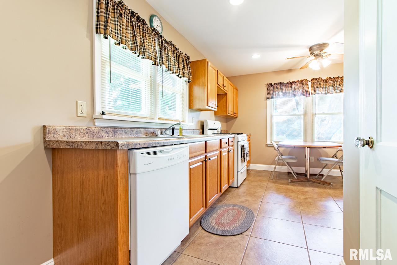 1829 North Kickapoo Creek Road Peoria, IL 61604 - Photo 15 of 35 Gallery Image 15