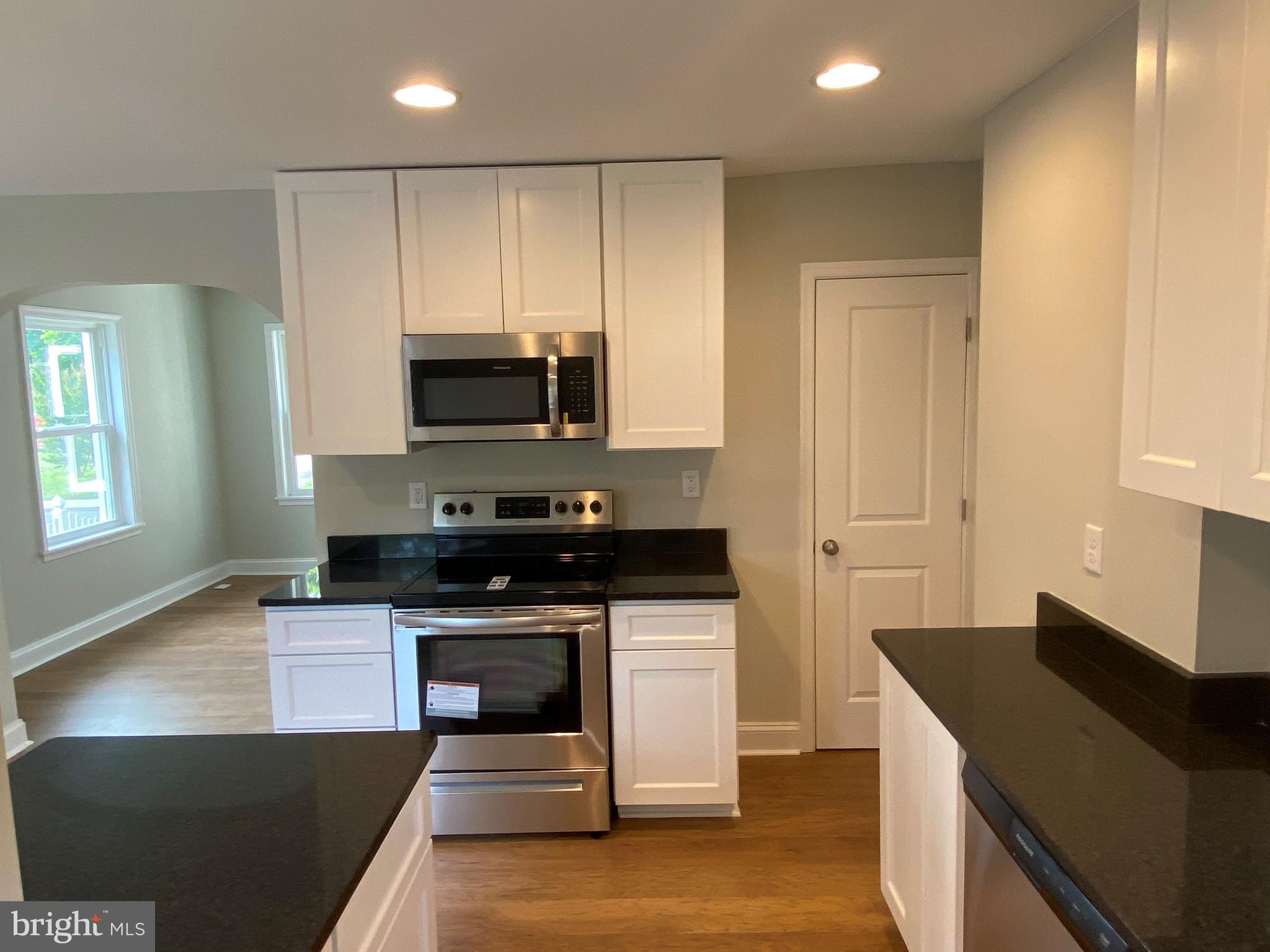 3 Midship Road Baltimore, MD 21222 - Photo 5 of 31