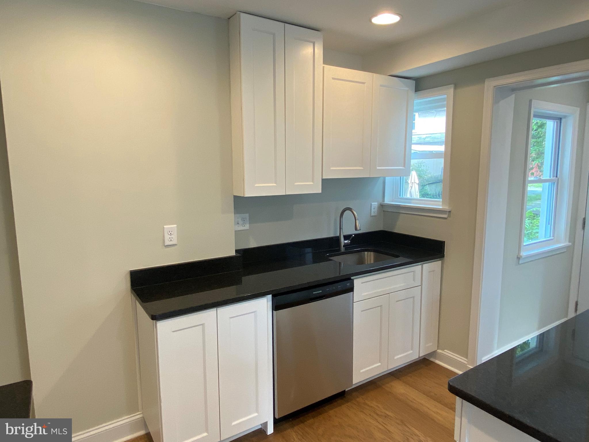 3 Midship Road Baltimore, MD 21222 - Photo 7 of 31