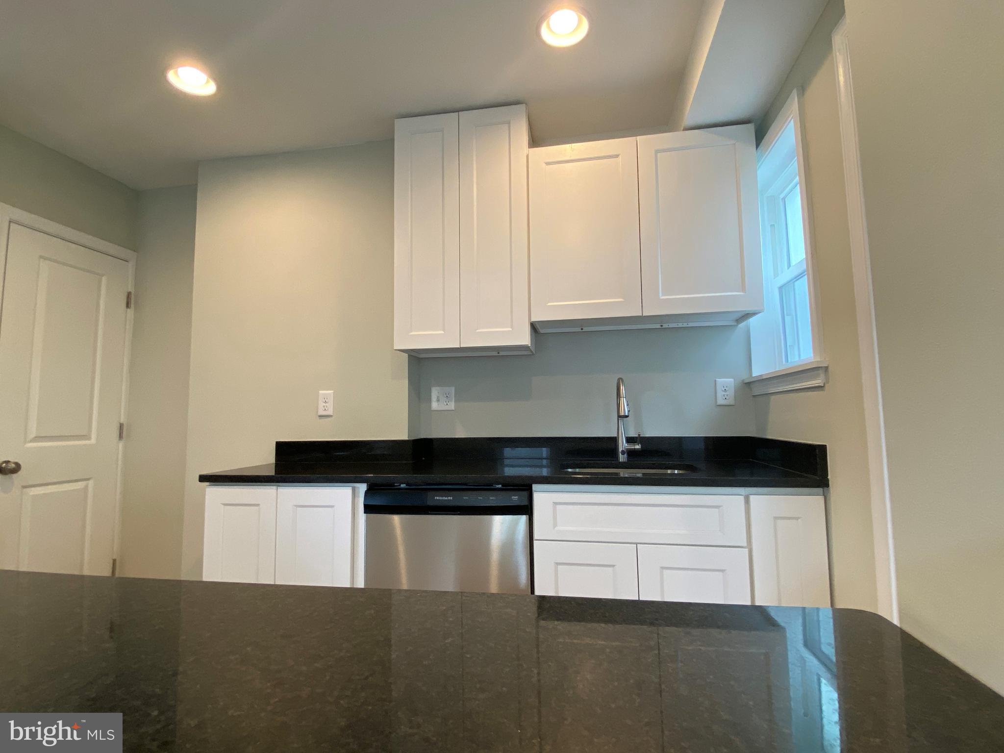 3 Midship Road Baltimore, MD 21222 - Photo 9 of 31