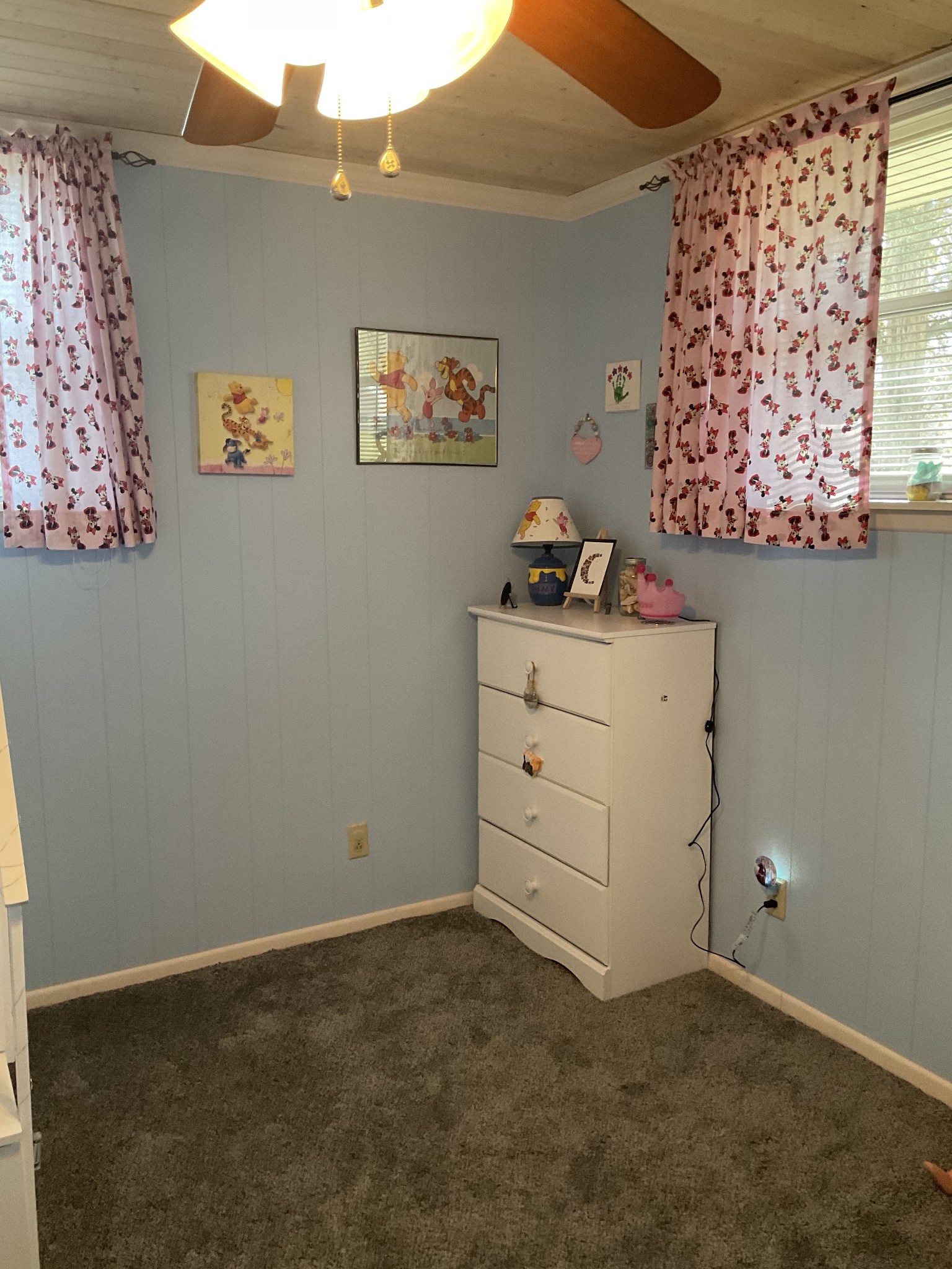 229 Black Road Dickson, TN 37055 - Photo 27 of 34 a room with a cabinets