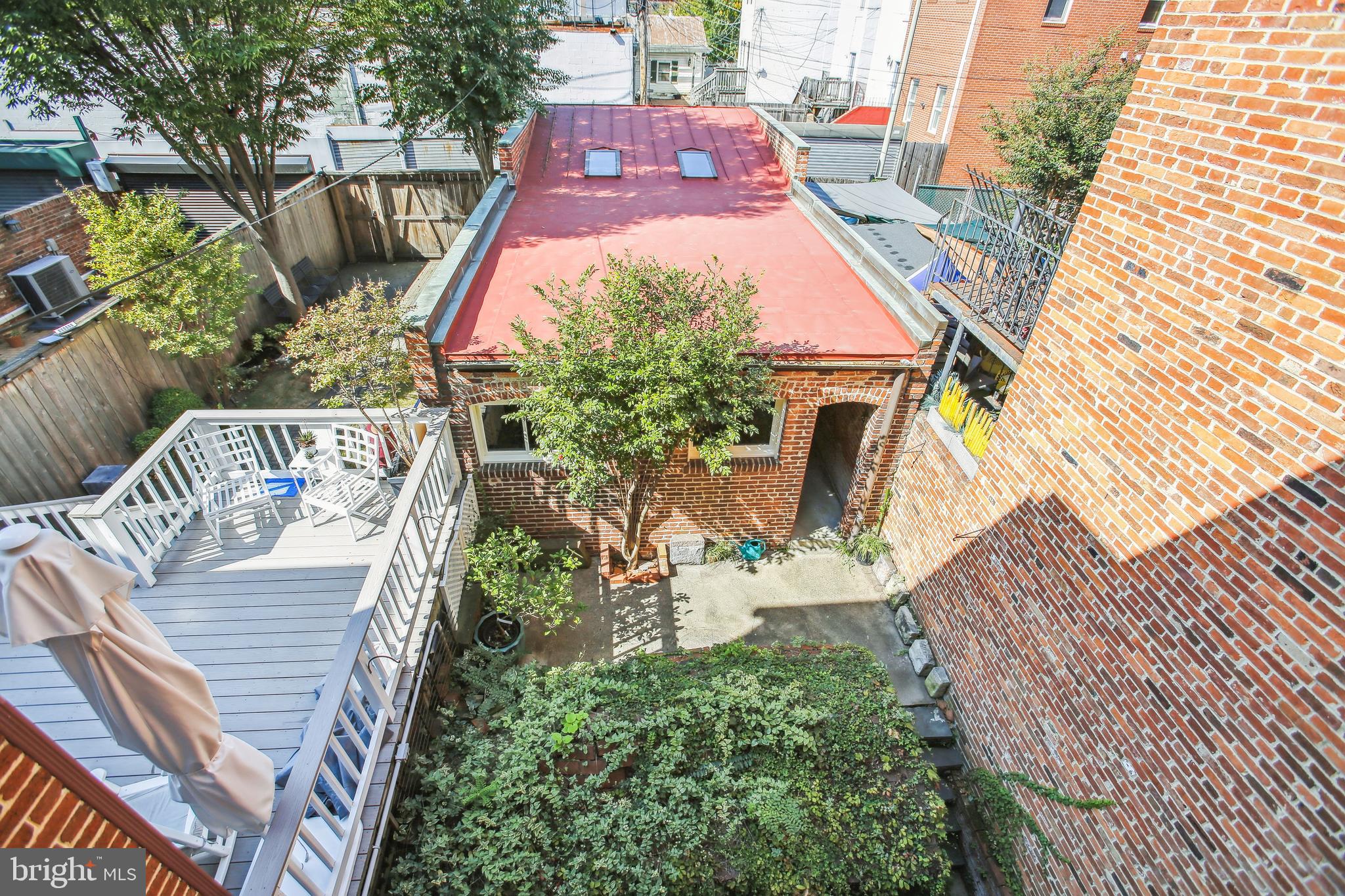 1252 10th Street Northwest Washington, DC 20001 - Photo 43 of 58 Toward the garage from the second floor