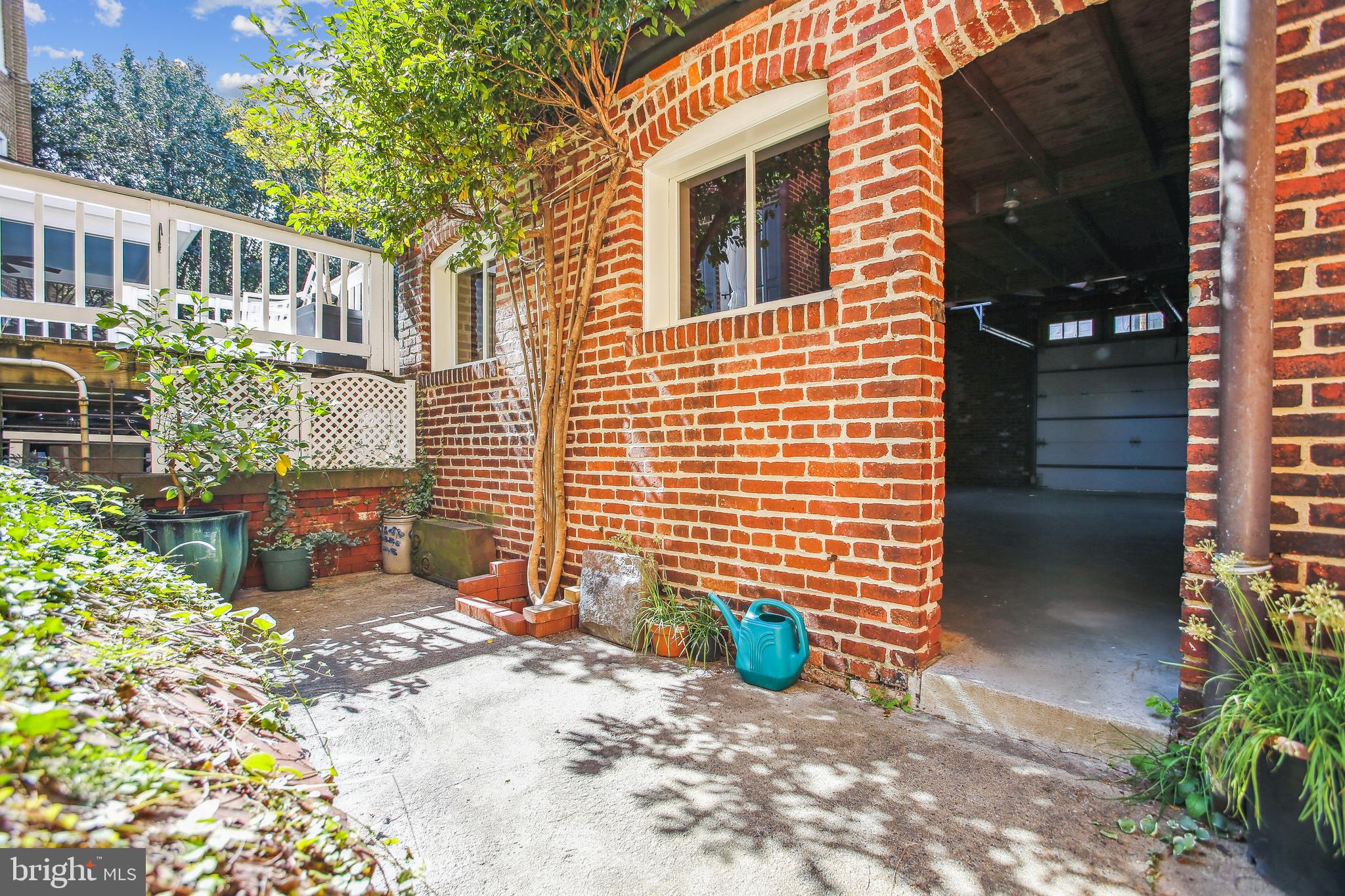 1252 10th Street Northwest Washington, DC 20001 - Photo 46 of 58 Entrance to the garage from the house