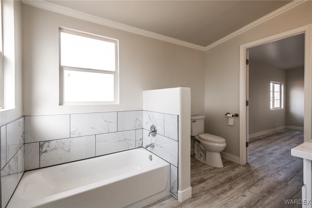 4295 North Shadow Road Kingman, AZ 86409 - Photo 12 of 34 Bathroom