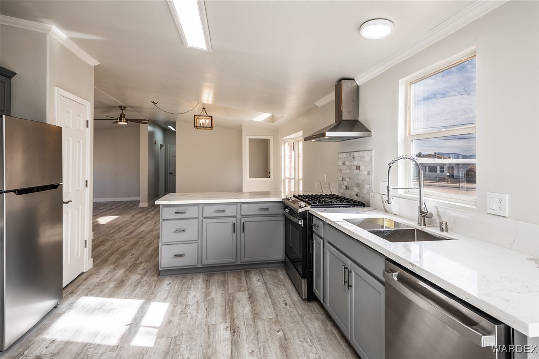 4295 North Shadow Road Kingman, AZ 86409 - Photo 6 of 34 Kitchen