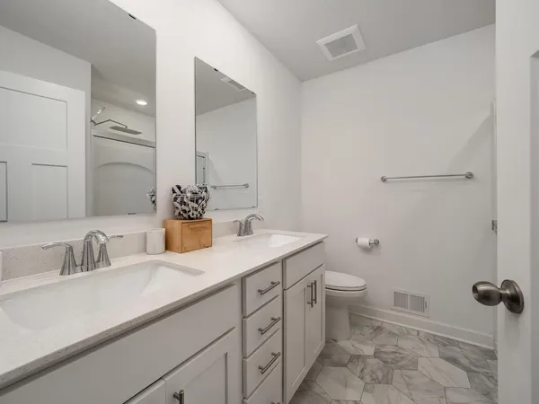 $364,900 | 21803 Denton Avenue, Farmington, MN 55024