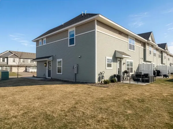 $364,900 | 21803 Denton Avenue, Farmington, MN 55024