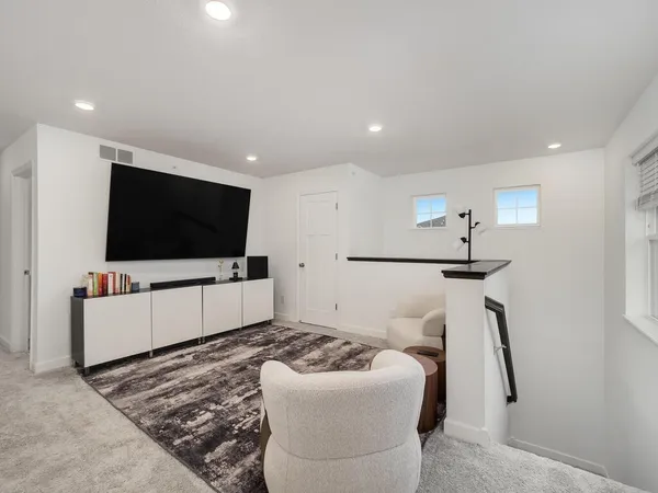 $364,900 | 21803 Denton Avenue, Farmington, MN 55024