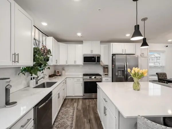 $364,900 | 21803 Denton Avenue, Farmington, MN 55024