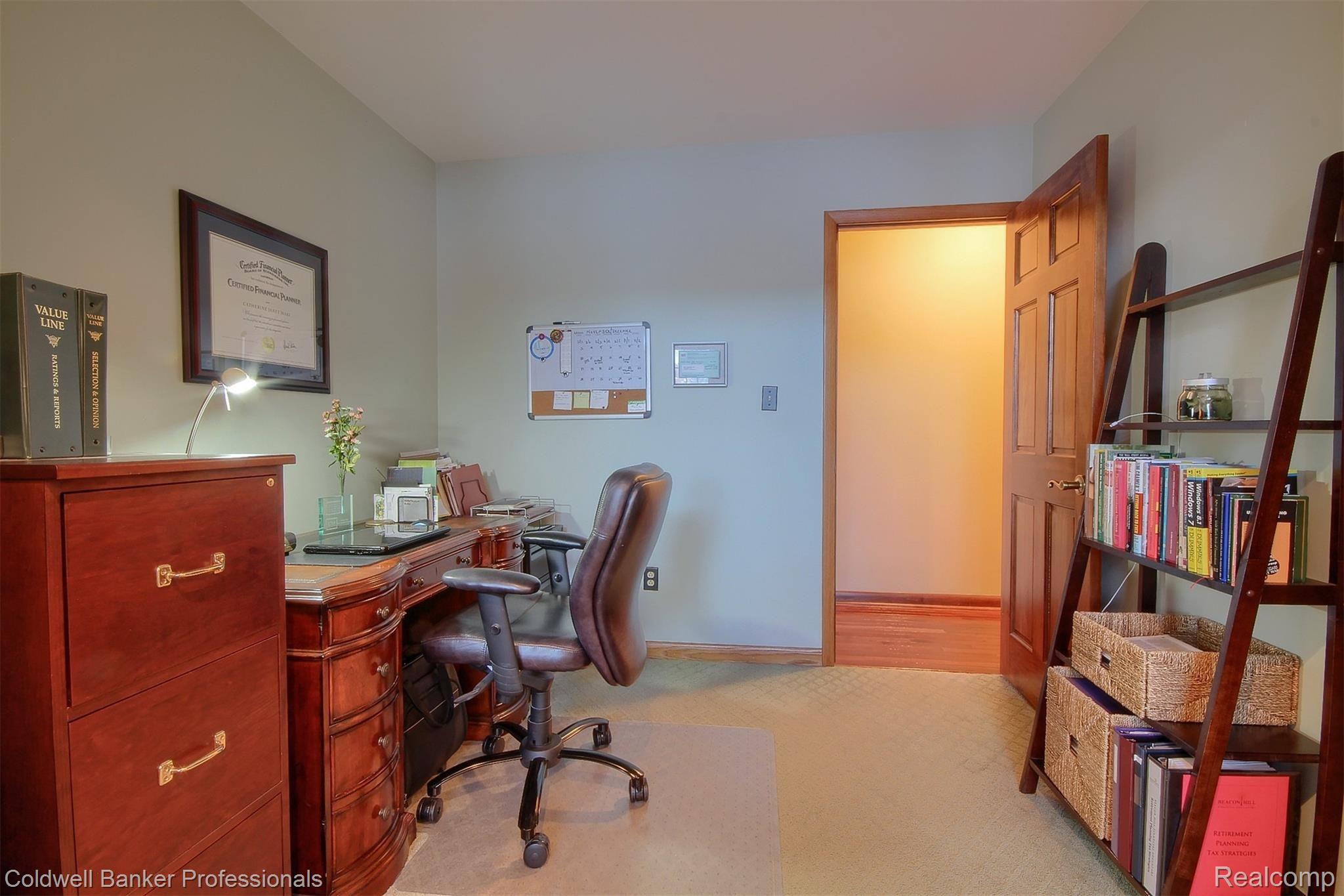 9503 Warren Road Plymouth, MI 48170 - Photo 28 of 58 28-Master Bedroom 3rd View.jpg
