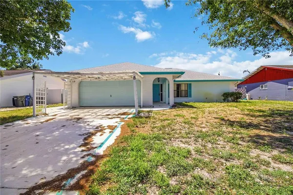 $350,000 | 2715 27th Ave Drive West, Bradenton, FL 34205