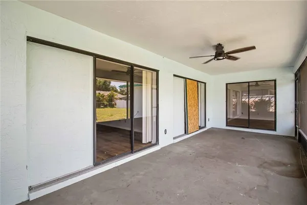 $350,000 | 2715 27th Ave Drive West, Bradenton, FL 34205