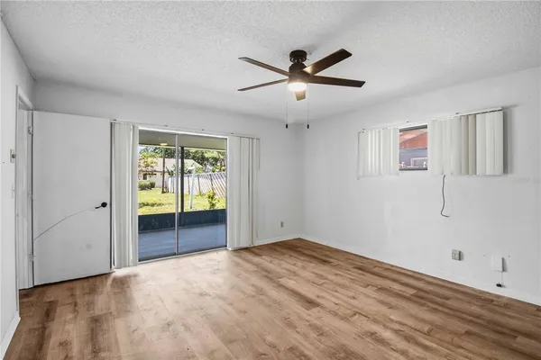 $350,000 | 2715 27th Ave Drive West, Bradenton, FL 34205